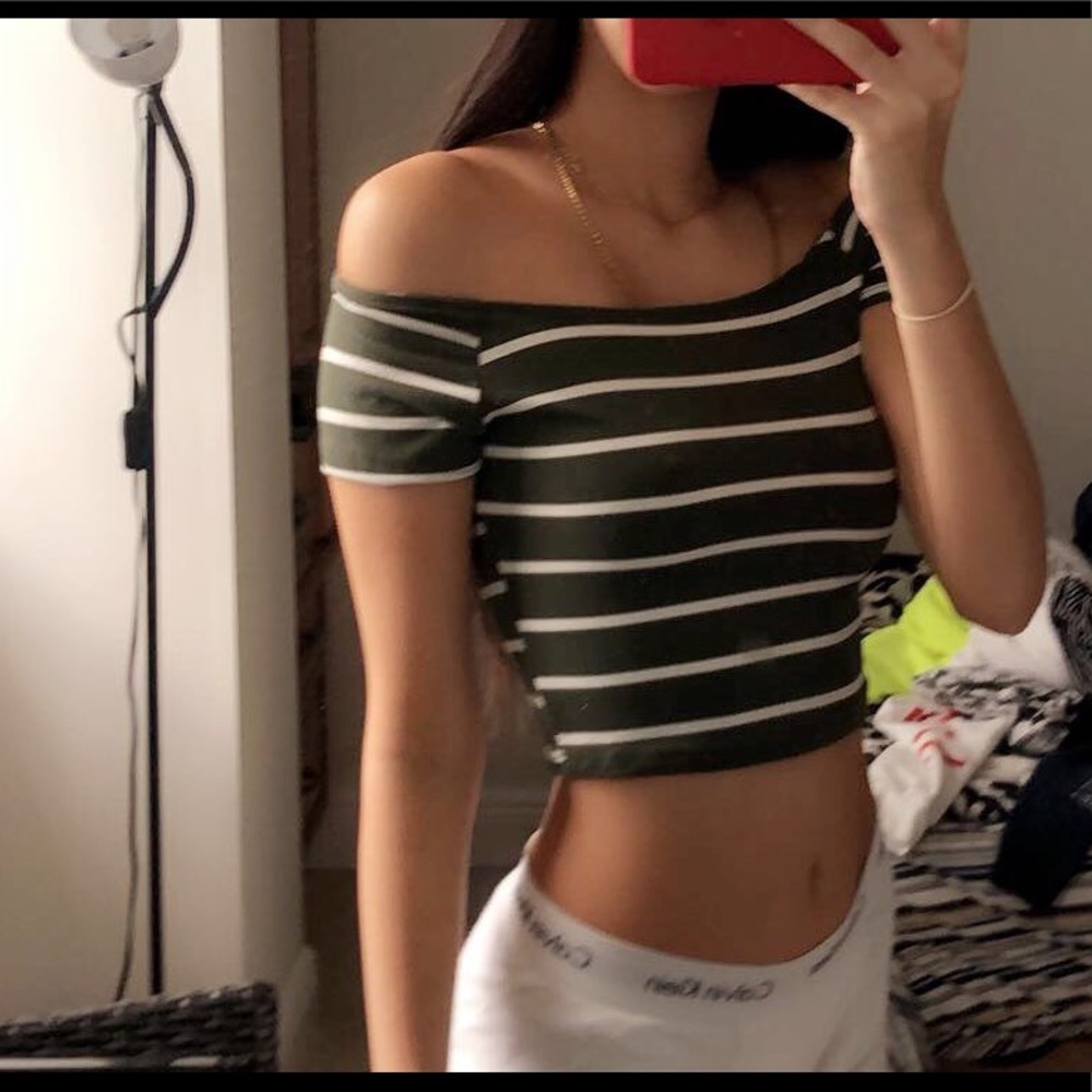 off the shoulder crop top